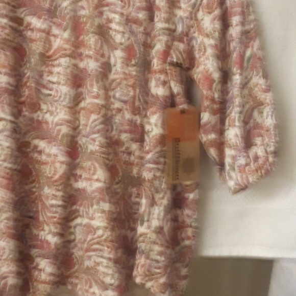 New Ruff Hewn Peasant Blouse - Picture 4 of 4